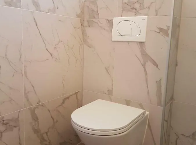 Flora Apartman *