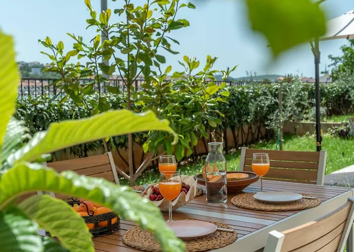Flora Apartman Trogir